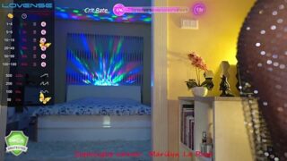 Marilyn_La_Rose fully nude on webcam for live porn video chat
