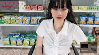 _7Eleven_ fully nude on webcam for live porn video chat