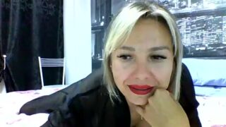 Antonia881 fully nude on webcam for live porn video chat