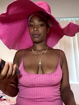 Cum2Charm fully nude on webcam for live porn video chat