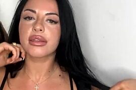 EdithOliviere fully nude on webcam for live porn video chat