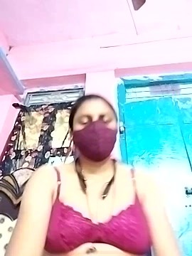 Indian-Indhuja fully nude on webcam for live porn video chat