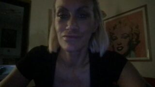 LucreLu34 fully nude on webcam for live porn video chat