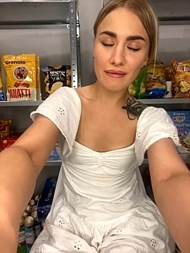 MashaFromRussia fully nude on webcam for live porn video chat