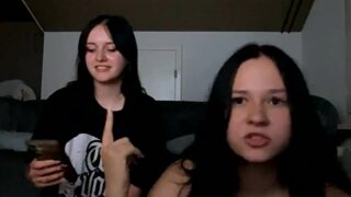 Moon_fairyy fully nude on webcam for live porn video chat