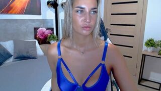 Ti1Ana fully nude on webcam for live porn video chat