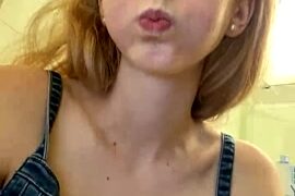 Viola__Orey fully nude on webcam for live porn video chat