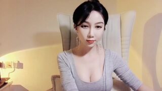 Vyizh- fully nude on webcam for live porn video chat