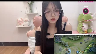 18Girl–X fully nude on webcam for live porn video chat
