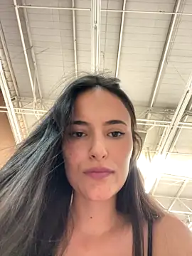 Gemmah fully nude on webcam for live porn video chat