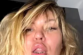 Lovers__Annn fully nude on webcam for live porn video chat