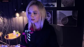 MaryDreaminess fully nude on webcam for live porn video chat