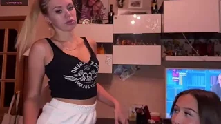 Miley__Ritney fully nude on webcam for live porn video chat