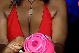 AmazonianMistress fully nude on webcam for live porn video chat