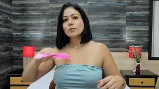 EmilyPeytonn fully nude on webcam for live porn video chat