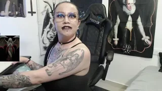 Evil_Queen_666 fully nude on webcam for live porn video chat