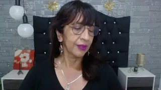 Kelly_Mature fully nude on webcam for live porn video chat