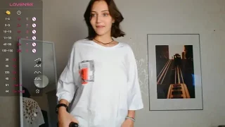 LisaAgain fully nude on webcam for live porn video chat