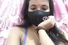 Raya-Moni fully nude on webcam for live porn video chat