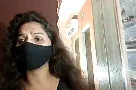 Riyahot09 fully nude on webcam for live porn video chat