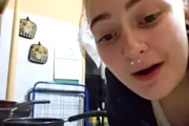 Snowbunnycake_131 fully nude on webcam for live porn video chat