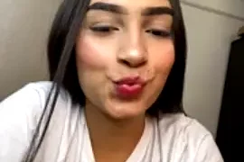 Anuri_ fully nude on webcam for live porn video chat