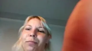 IzzyWeet fully nude on webcam for live porn video chat