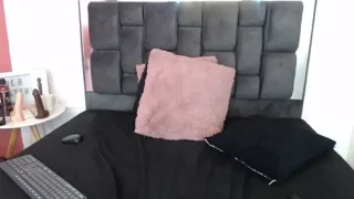 Lanna_Lour fully nude on webcam for live porn video chat