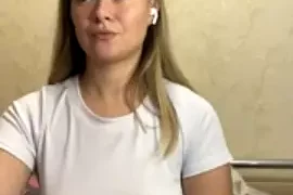 SweetCaramelleee fully nude on webcam for live porn video chat