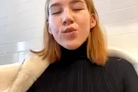 EmmaRisky fully nude on webcam for live porn video chat