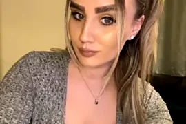 AnnaIvy nude on webcam for live porn video chat