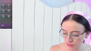 Caroline_adams_ nude on webcam for live porn video chat