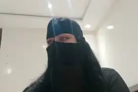 Jyjyelamira nude on webcam for live porn video chat