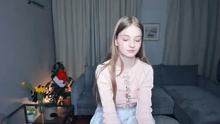 YuNabif nude on webcam for live porn video chat