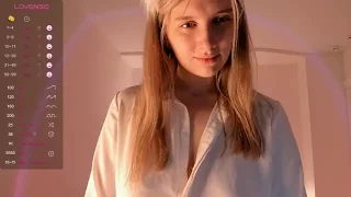 AnnaWarren nude on webcam for live porn video chat