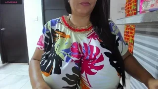 Bigboobs_es nude on webcam for live porn video chat