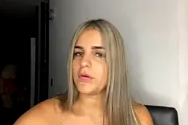 Girl_squirt18 nude on webcam for live porn video chat