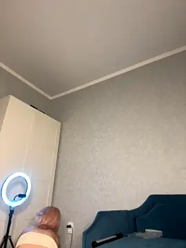 MilaLel nude on webcam for live porn video chat