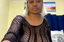 SueKnowledge1 nude on webcam for live porn video chat