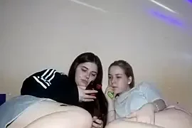 Vi_and_Ri nude on webcam for live porn video chat