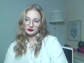 CharmIRIS nude on webcam for live sex chat