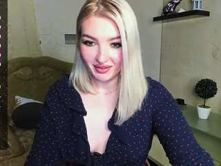 CherryLana nude on webcam for live sex chat