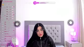 Kylie2211 nude on webcam for live porn video chat