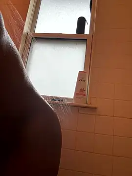 Wetpussyebony5 nude on webcam for live porn video chat