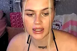 Angel_Tia nude on webcam for live porn video chat