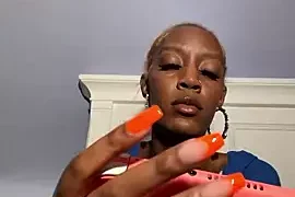 Bluesaphireee nude on webcam for live porn video chat