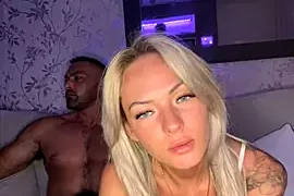 Homesweetintimacy nude on webcam for live porn video chat