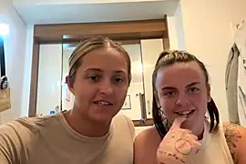Sexyyduoxx nude on webcam for live porn video chat