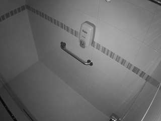 Voyeurcam jb shower 10 nude on webcam for live sex chat