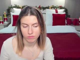 MaryLoves nude on webcam for live sex chat